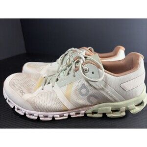 25.99636 ON CLOUDFLOW RUNNING SHOE IN ALOE/WHITE SIZE 9